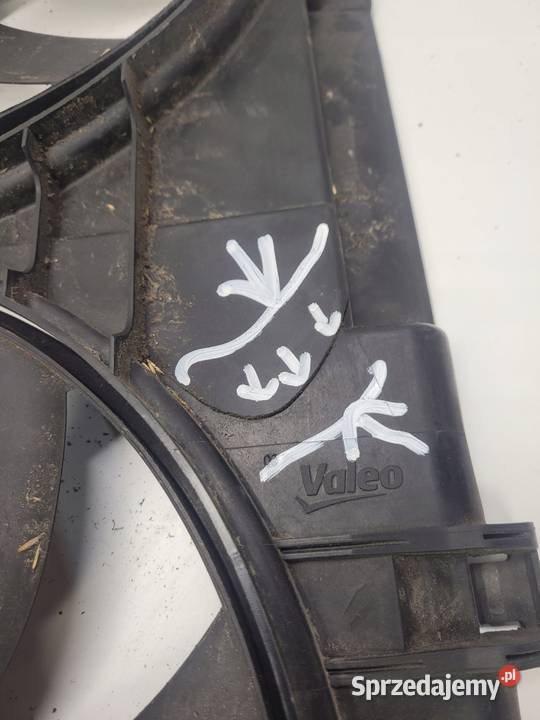 WENTYLATORY OBUDOWA AUDI A4 A5 A6 A7 8K0121003AB osobowe Przystajń sprzedam