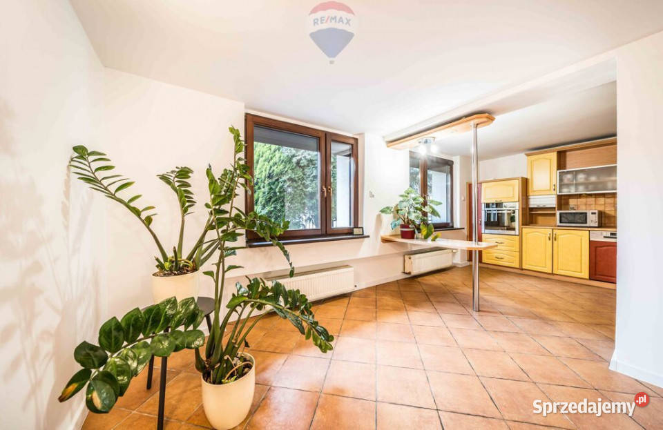 Na wynajem parter domu Racławicka