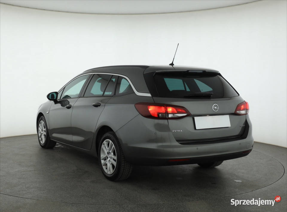 Opel Astra 14 T relingi dachowe Piaseczno