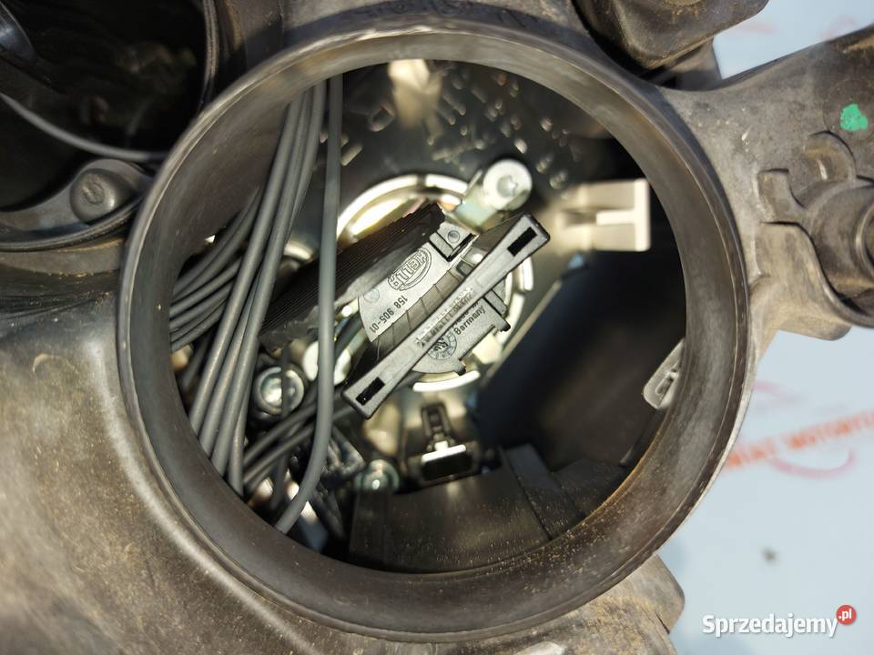 VW POLO V 6C LIFT lampa prawa przód ANGLIK Kielce