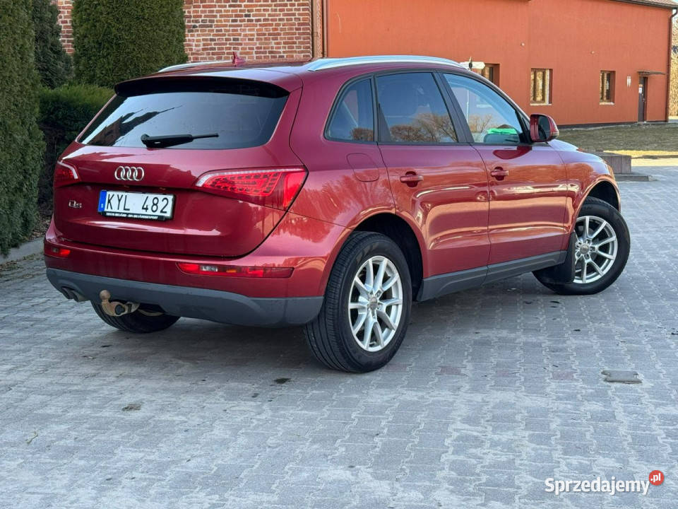 Audi Q5 udokumentowany przebieg serwisowana Rok produkcji 2010 Q5 Audi Zwoleń