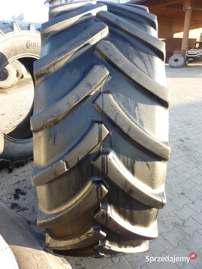 2x Opona używana rolnicza 65065R42 CONTINENTAL Zaścianki