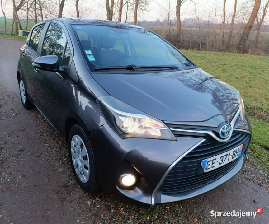 Toyota Yaris 15 hybrid 100 III 20112019 bluetooth wielkopolskie