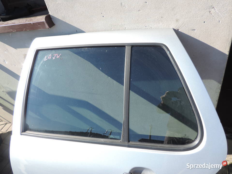 VOLKSWAGEN GOLF IV 5D DRZWI LEWY TYŁ LA7W Nowy Sącz