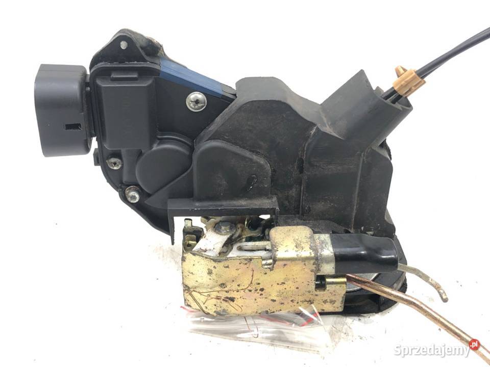 ZAMEK PRZÓD LEWY TOYOTA PREVIA II Van minibus