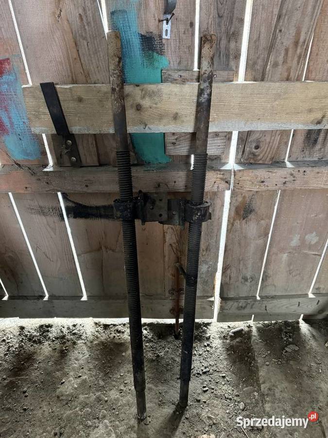 2 sztuki śrub do tartaku z nakretkami Nienadowa