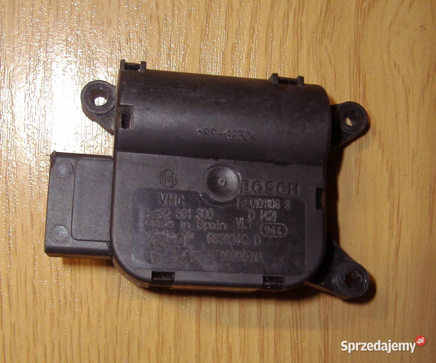 AUDI A4 B6 B7 SILNICZEK NAGRZEWNICY 8E1820511A śląskie Katowice