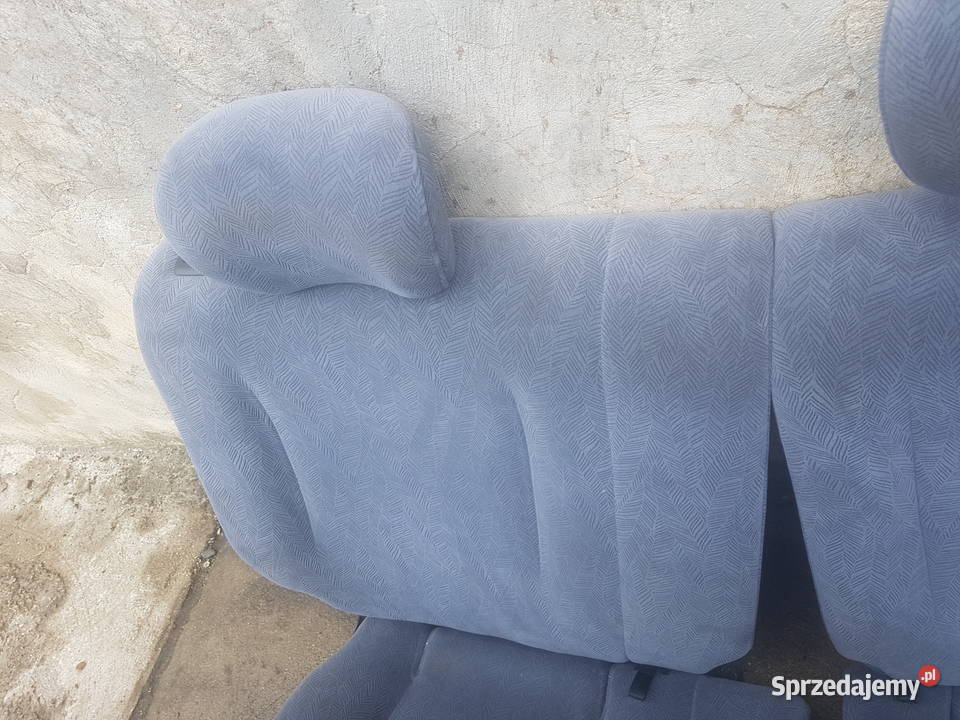 Suzuki Liana komplet fotele przednie kanapa tył Legnica