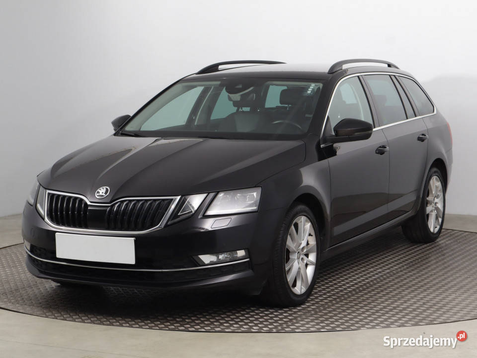 Skoda Octavia 15 TSI czarny Bielany Wrocławskie