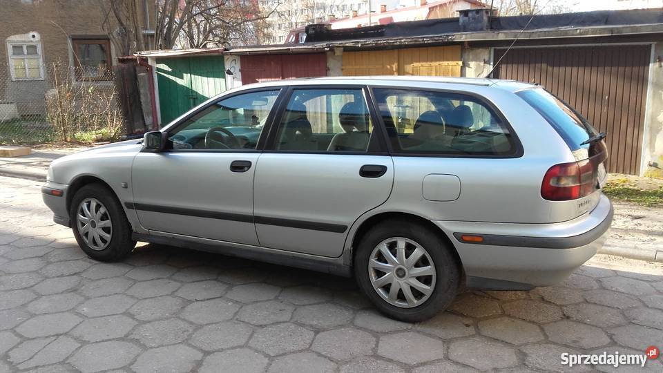 Volvo V40 19 TDI srebrny warmińsko-mazurskie Olsztyn