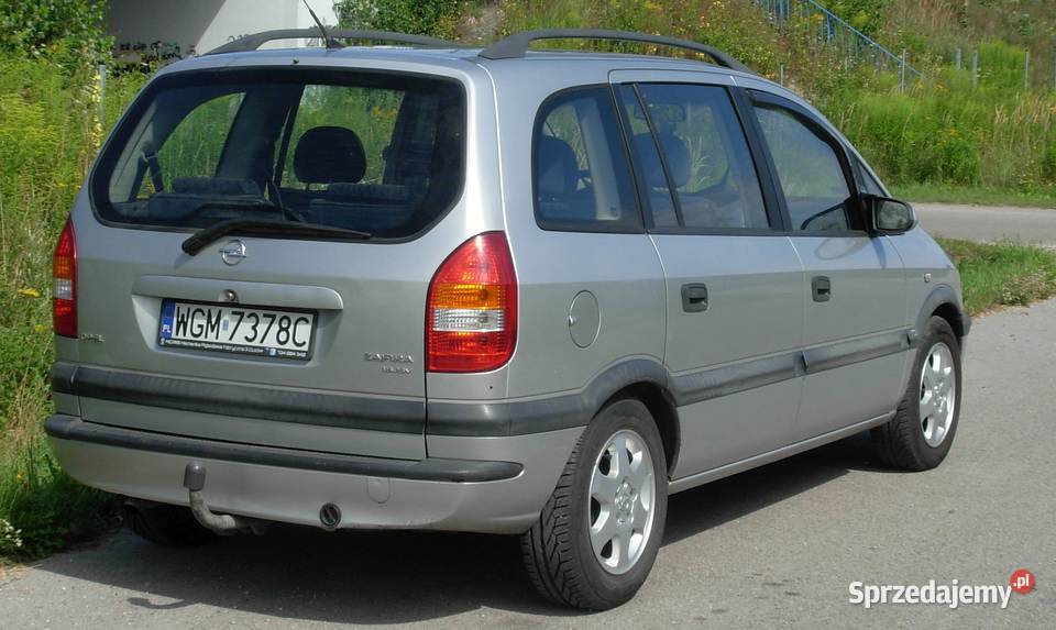 Opel Zafira A 18i 16V Elegance 2000r LPG Hak radio Bieganów sprzedam