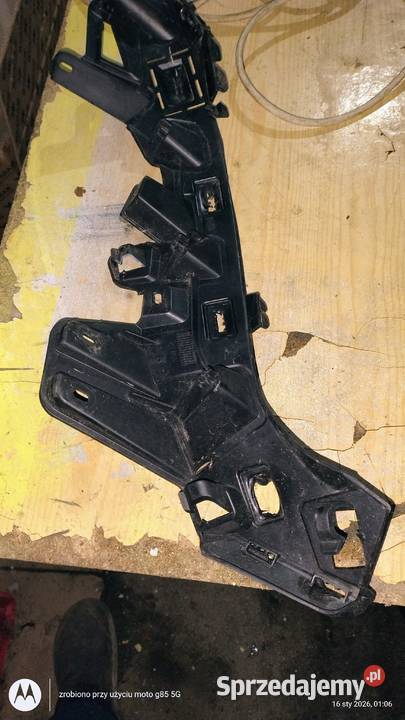 Ślizg zderzaka lewy przód Peugeot 208 2 Lubin