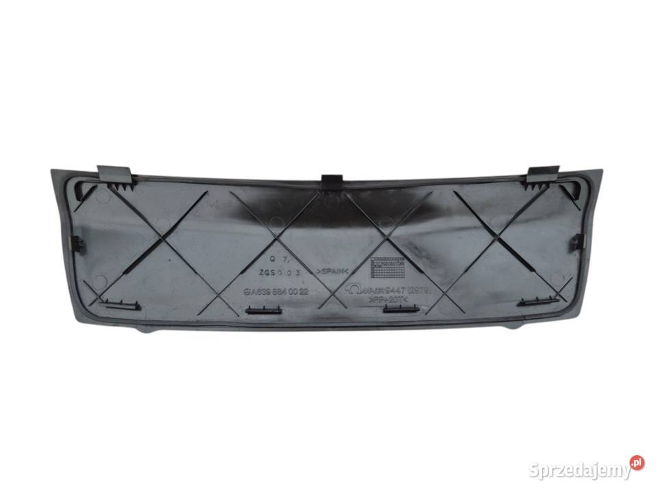 KLAPKA ZAŚLEPKA OSŁONA PODSZYBIA MERCEDES W639