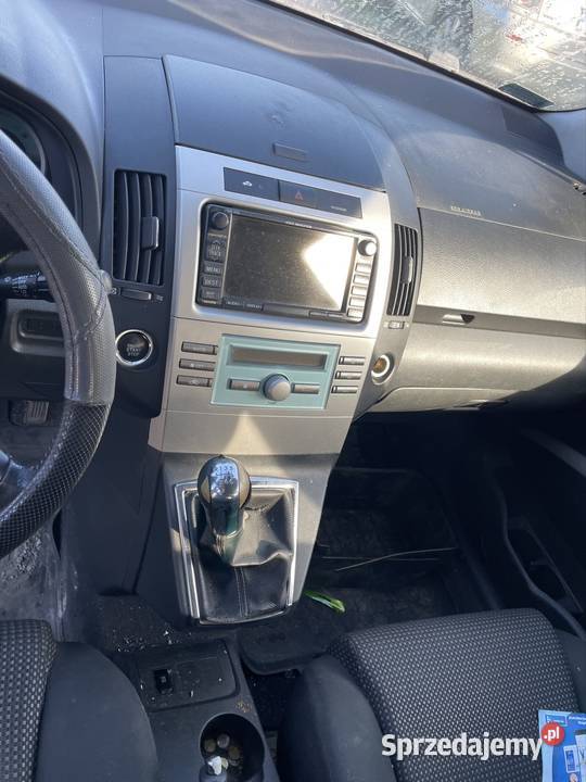 Toyota corolla Verso Świdnica