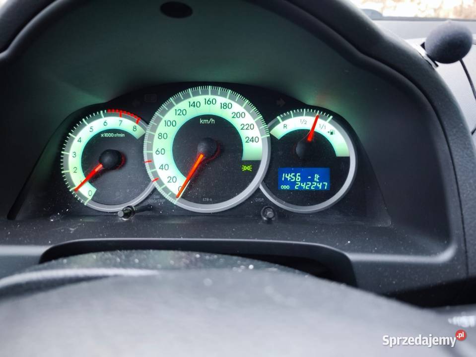 Toyota Corolla Verso 18 VVTI Kwidzyn sprzedam