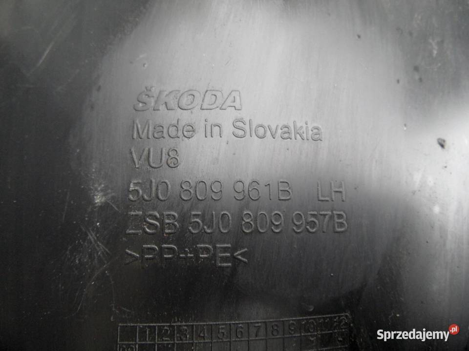 SKODA ROOMSTER LIFT 11r nadkole lewe przód