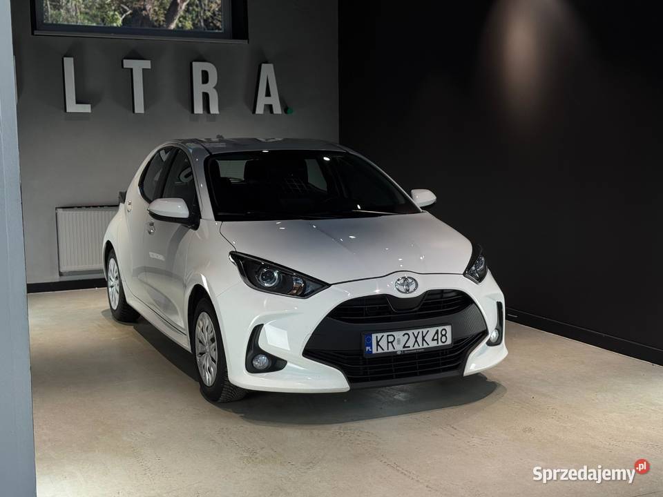 Toyota Yaris ASO Gwarancja FVAT drugi komplet małopolskie Kraków