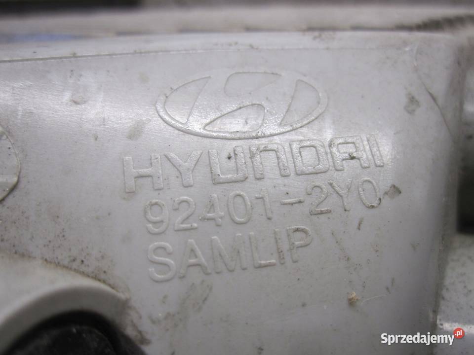 HYUNDAI ix35 I 11r lampa lewa tył 924012Y0 Kielce sprzedam