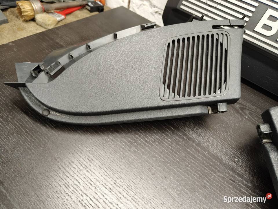Bmw e36 compakt mocowanie półki bagażnika prawe Półki tylne Aleksandrów Łódzki