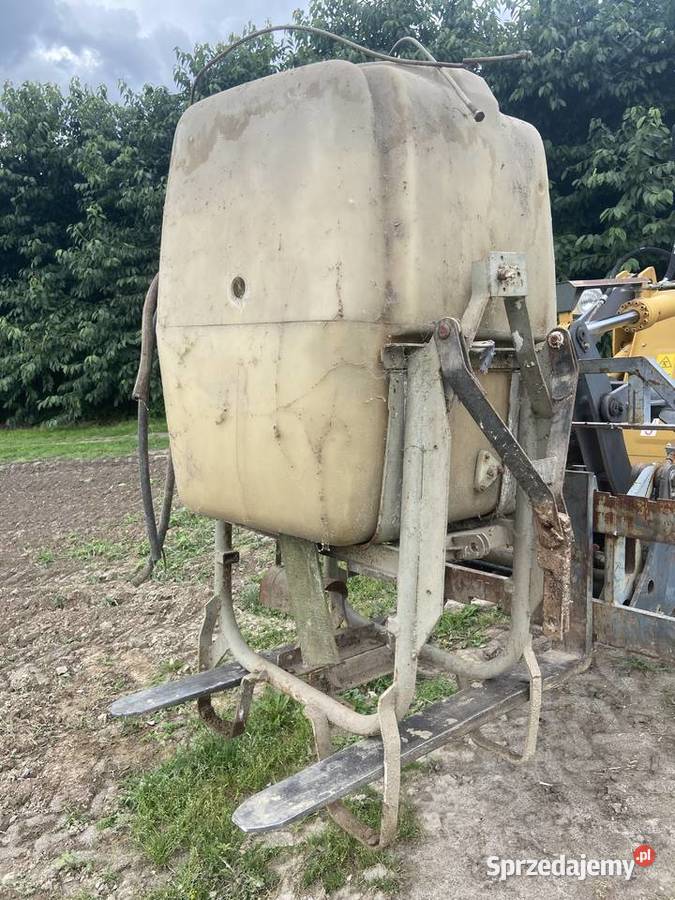 Beczka z ramą opryskiwacza Maszyny rolnicze Sienno