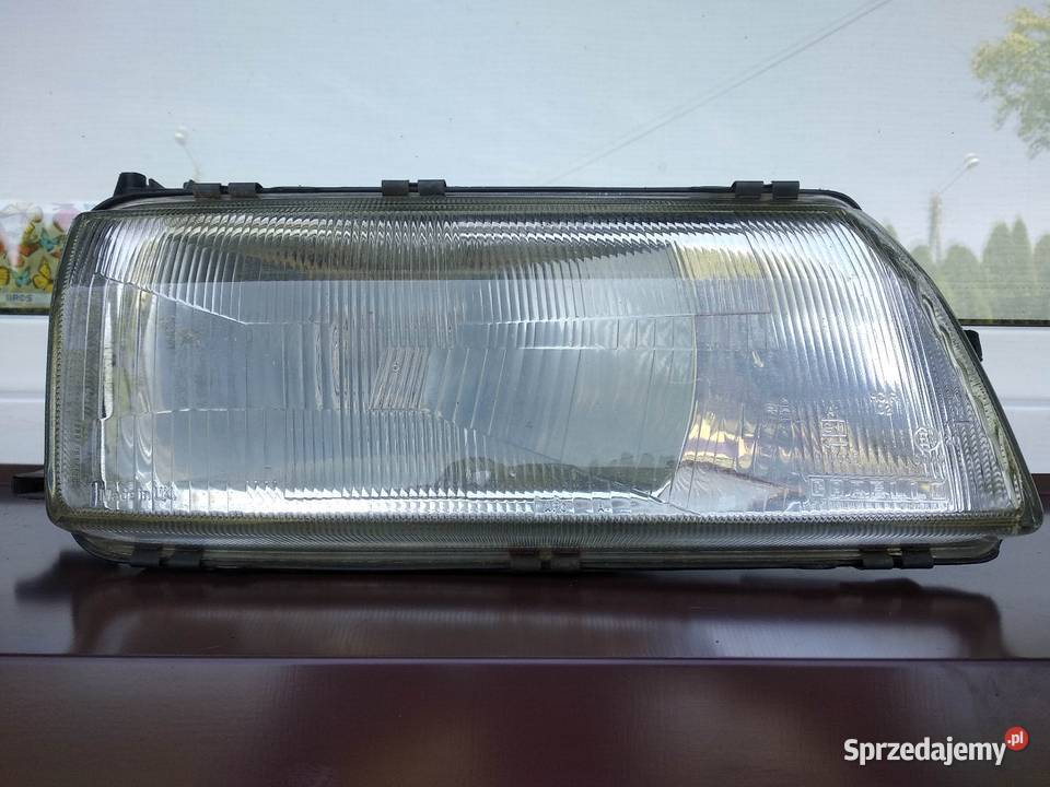 Opel Vectra A lampa przednia prawa reflektor Sieradz