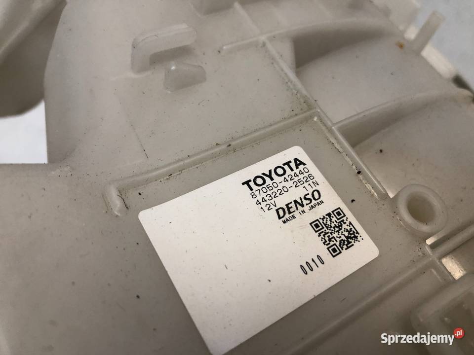 TOYOTA RAV4 III XA30 LIFT 2011R NAGRZEWNICA