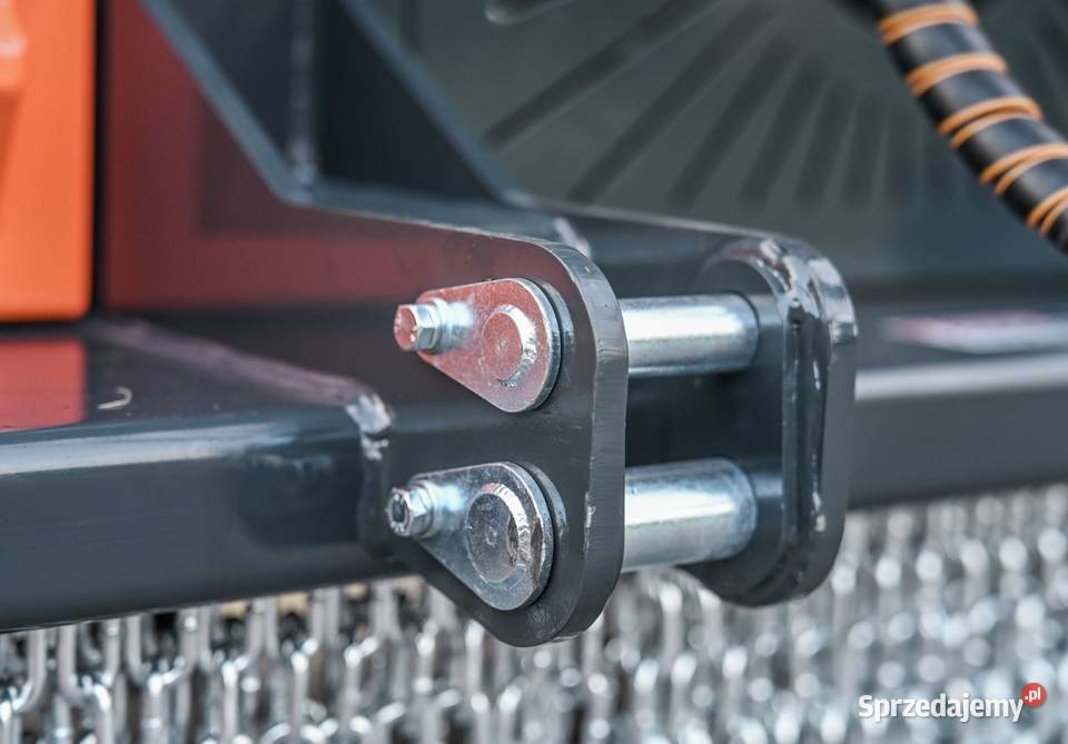 Mulczer leśny ORKAN R4 RAPTOR wgłębny frez stały Leśnictwo Celiny Przesławickie