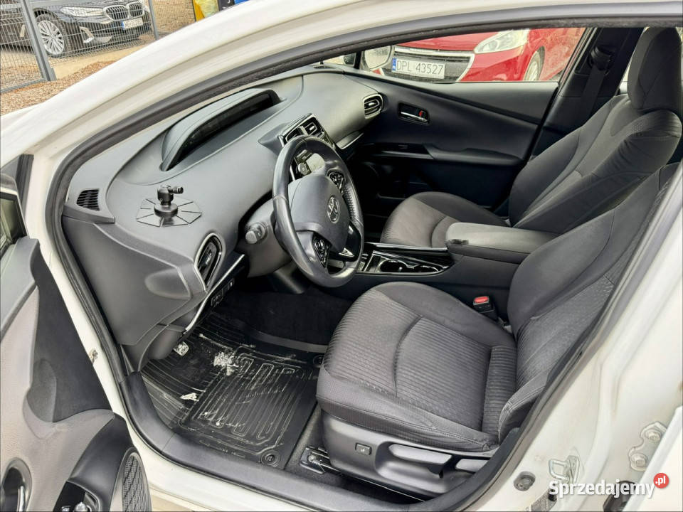 Toyota Prius 18 HSD 136 LIFT Kamera Ast Pasa podgrzewane fotele Otwock Mały