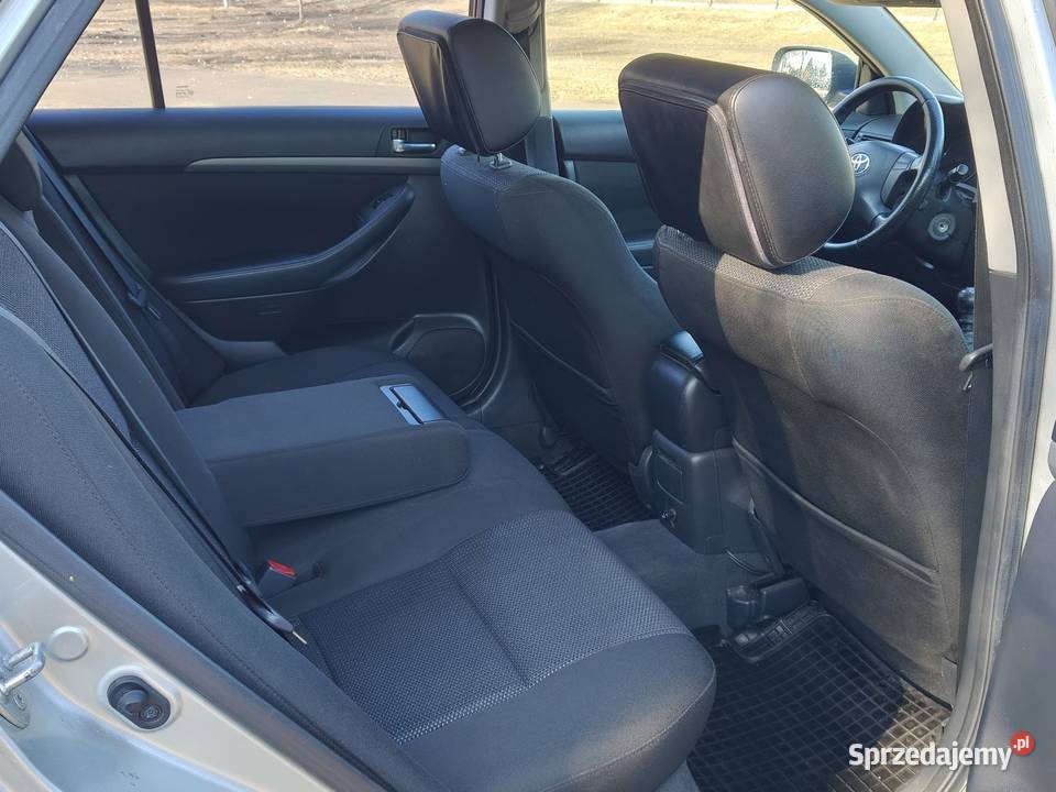 Toyota Avensis 20d4d sprzedam zamienie Konin