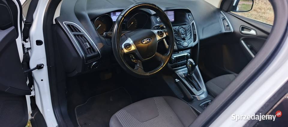 Ford focus 20tdci 163 śliczny pakiet LED 163KM Piła