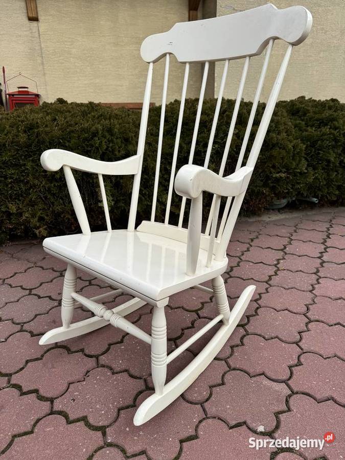 Fotel biały bujany bujak drewniany na biegunach Sulbiny