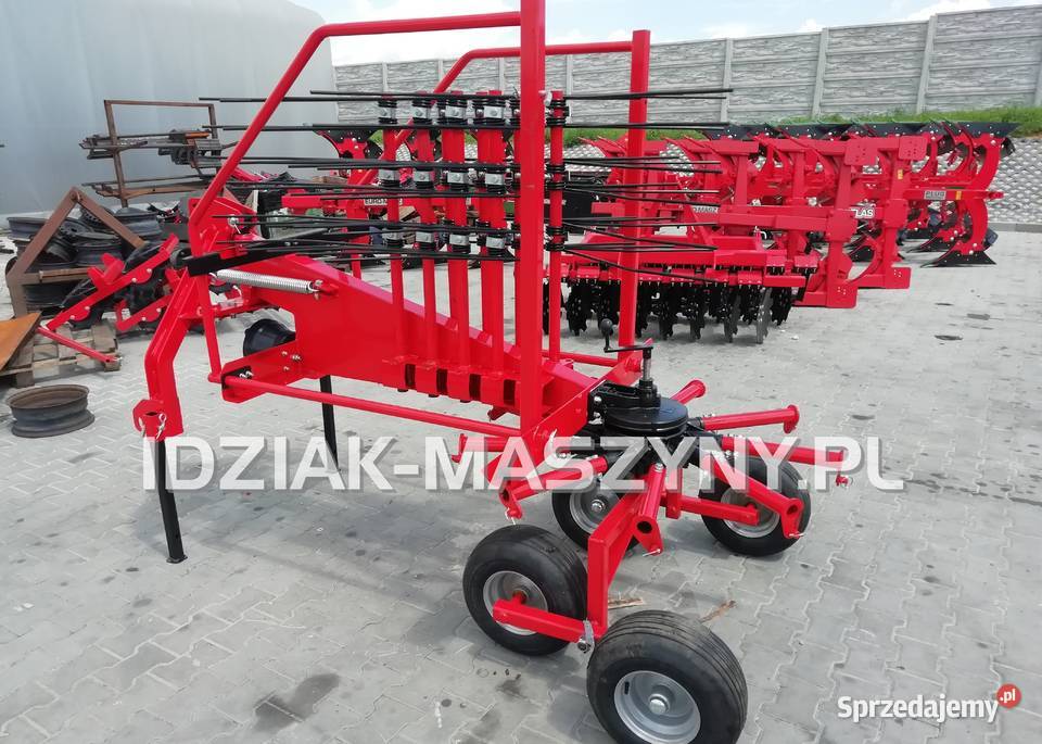 Zgrabiarka Karuzelowa Do Siana 35m EuroMasz łódzkie Radomsko