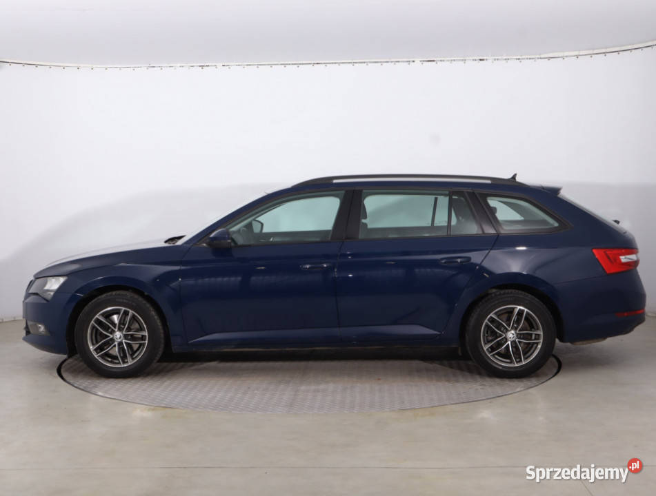 Skoda Superb 14 TSI relingi dachowe Piaseczno