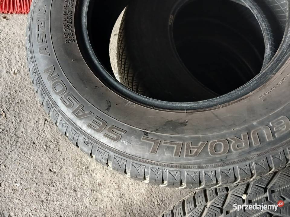 Opony całoroczne 215 70 16 Samochodowe