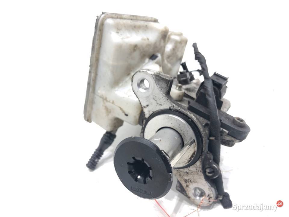 POMPA HAMULCOWA VW GOLF VII 5Q1611301 Hatchback osobowe