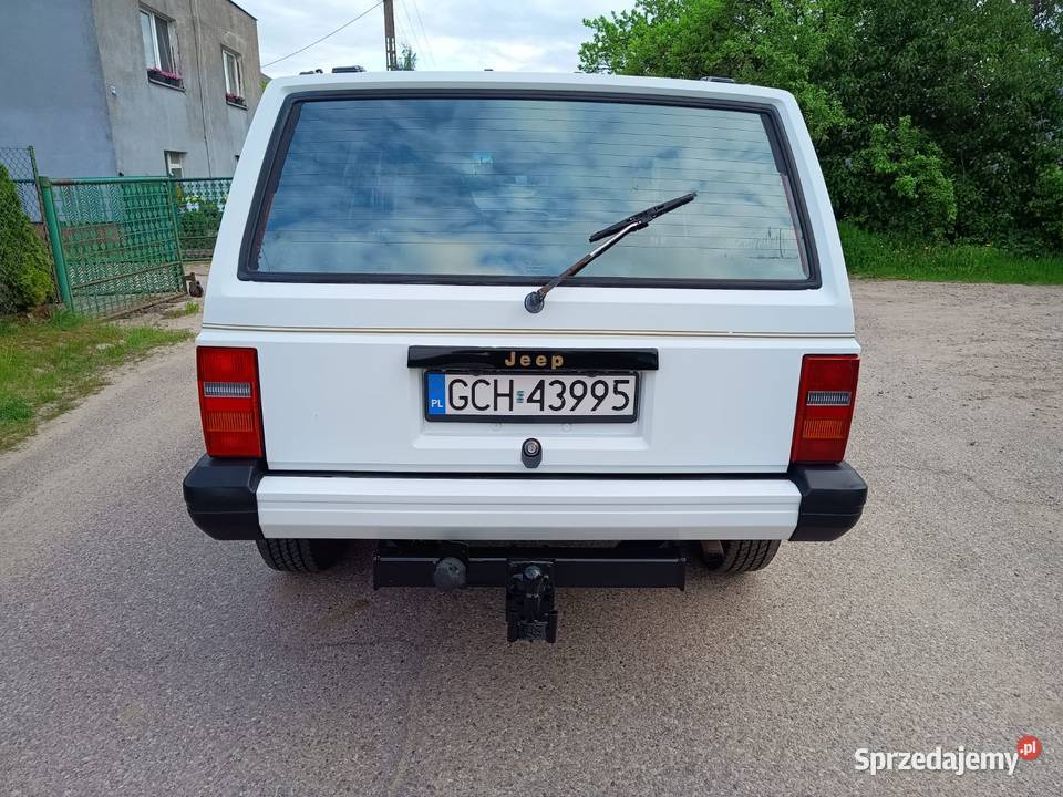 Jeep cherokee 40 z gazem zarejstrowany Moszczenica