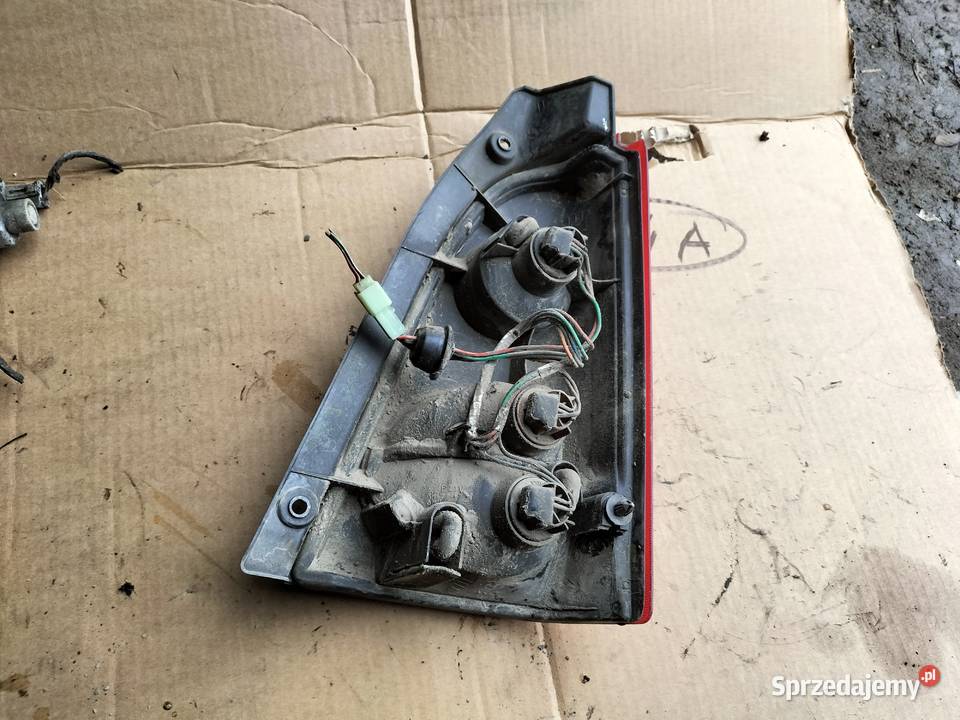 OPEL AGILA A LAMPA TYŁ TYLNA LEWA lewe Motoryzacja Kamień-Kolonia