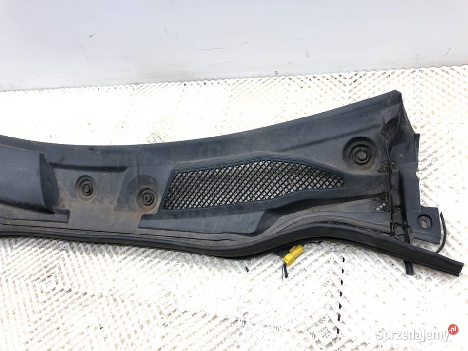 PODSZYBIE MERCEDES W176 A1768300013 Hatchback