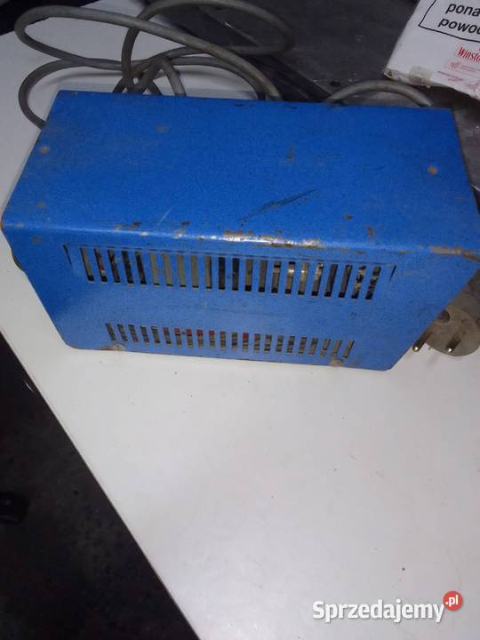 Czeski chyba prostownik do akumulatorów 12volt małopolskie Kraków sprzedam