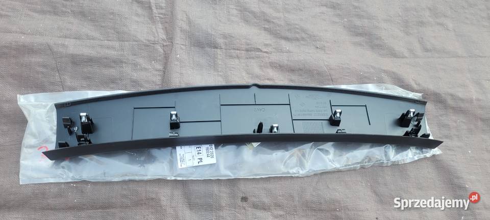 RENAULT MEGANE IV 4 NAKŁADKA OSLONA KLAPY TYŁ Karoseria śląskie Ruda Śląska