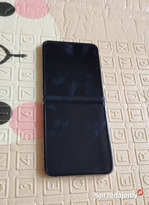 Samsung Galaxy z flip5 Samsung