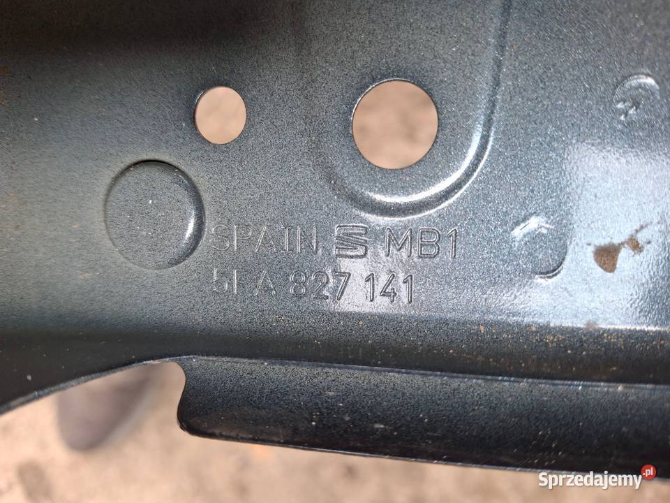 SEAT LEON 4 IV HB 5FA KLAPA BAGAŻNIKA TYŁ osobowe Bieleń