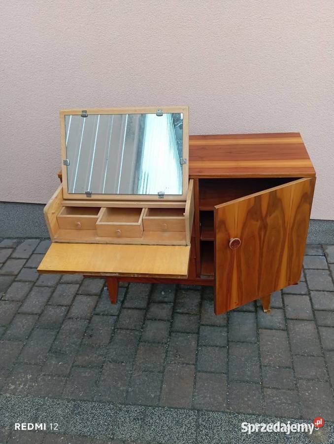 Toaletka PRL Transport Myszków