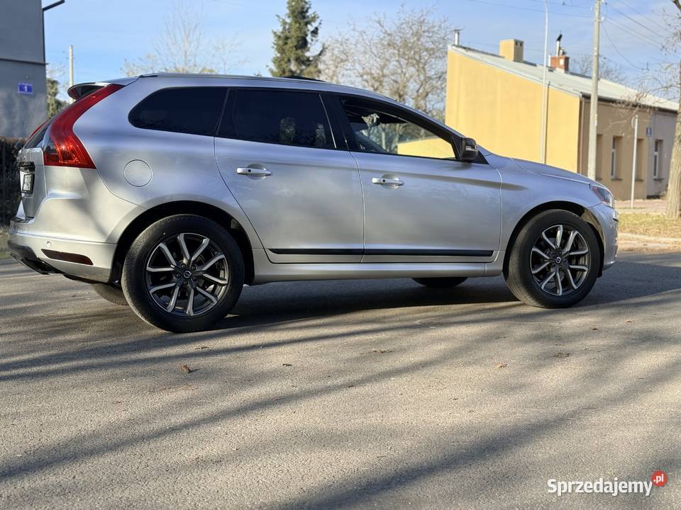 VOLVO xc60 T6 306 hp nieuszkodzony XC 60 sprzedam