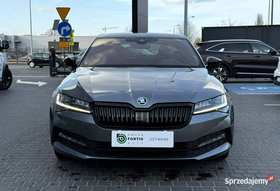 koda Superb SPORT LINE 20 TSI 190 DSGserwisowany asystent pasa ruchu Toruń