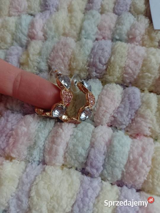 ASOSSubtelneBogato zdobione kolczyki serca z