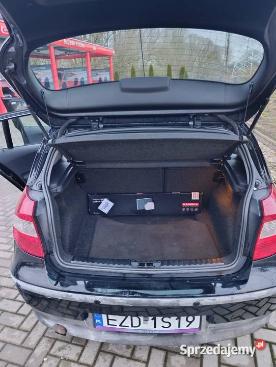Sprzedam samochód osobowy marki BMW 116i manualna Pabianice
