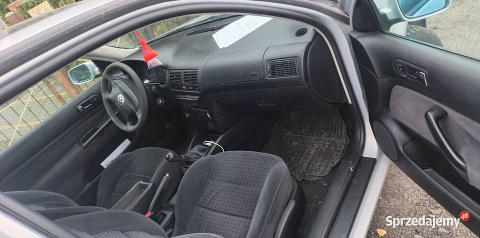 Golf 4 14 benzyna Lubartów sprzedam