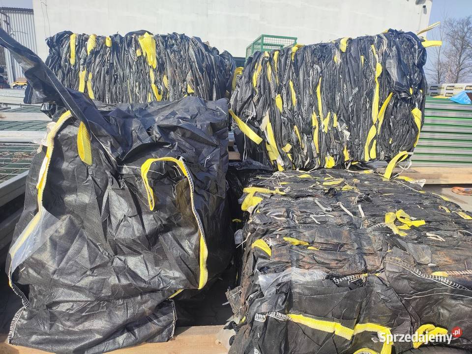 Worki BIGBAG z klapą na rzep artykułach Grębocin