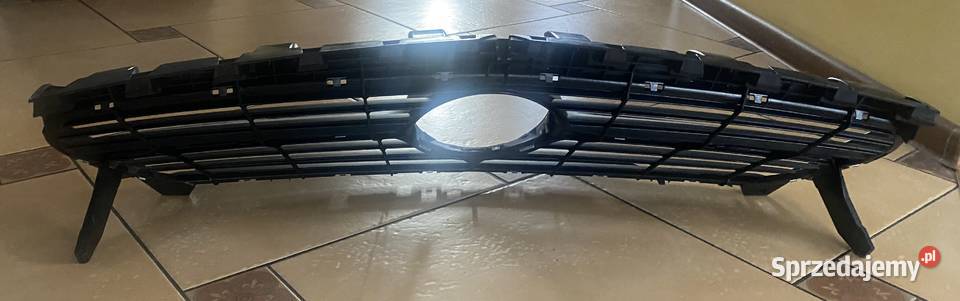 Atrapa Grill listwa chrom Oryginał Mercedes CLA Łęczyca